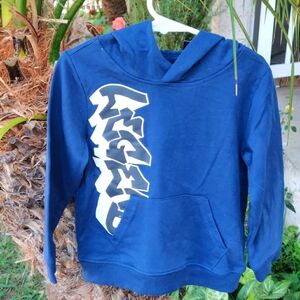 Ideology boy sweater size 3; 4